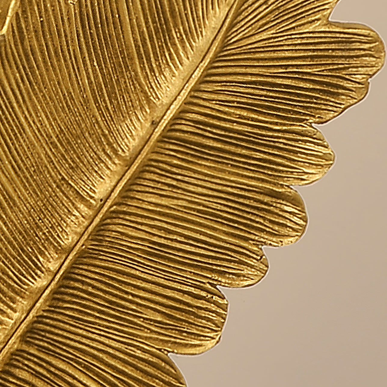 Banana Leaf Table Lamp