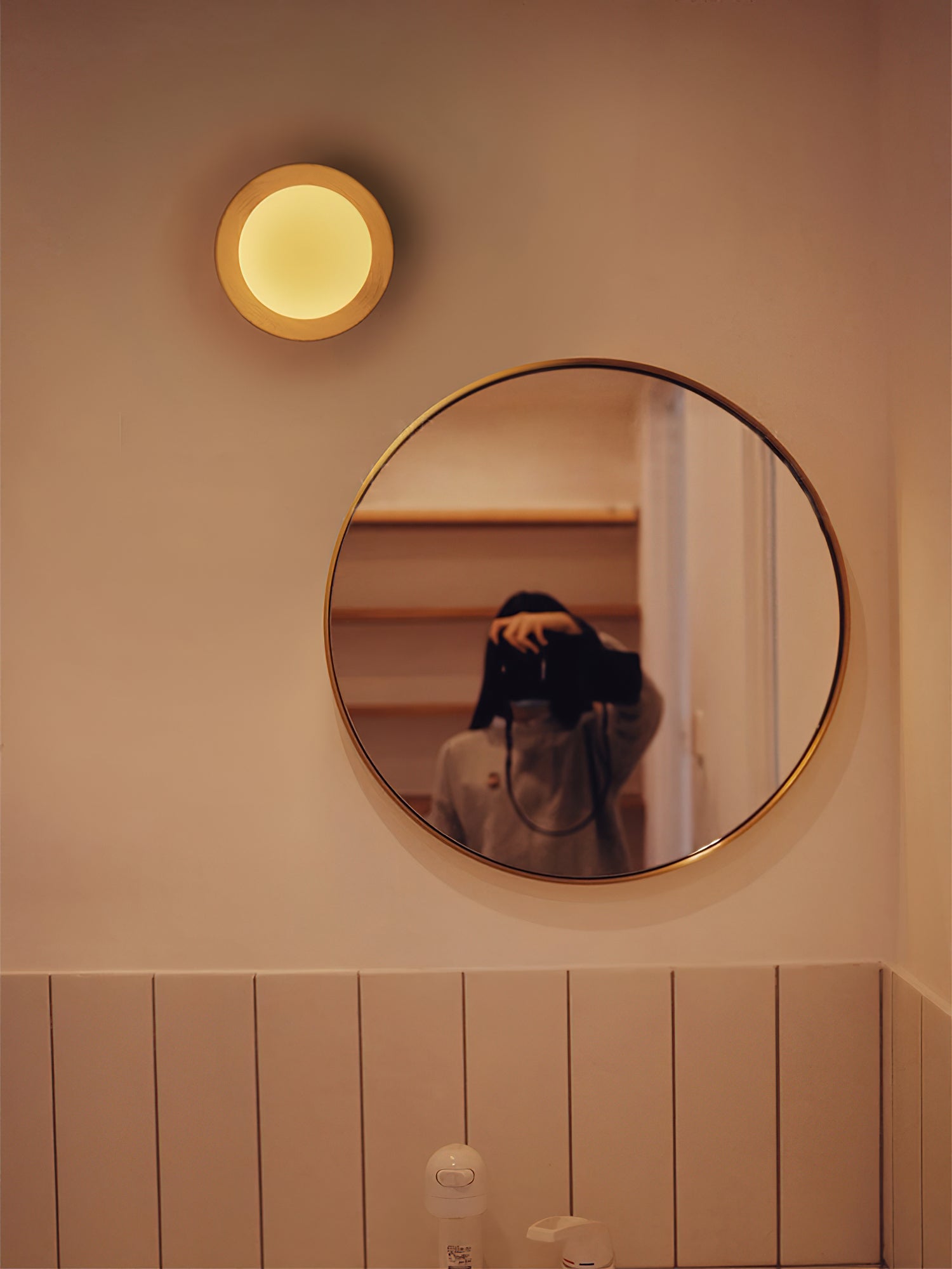 Cara Hardwood Wall Light