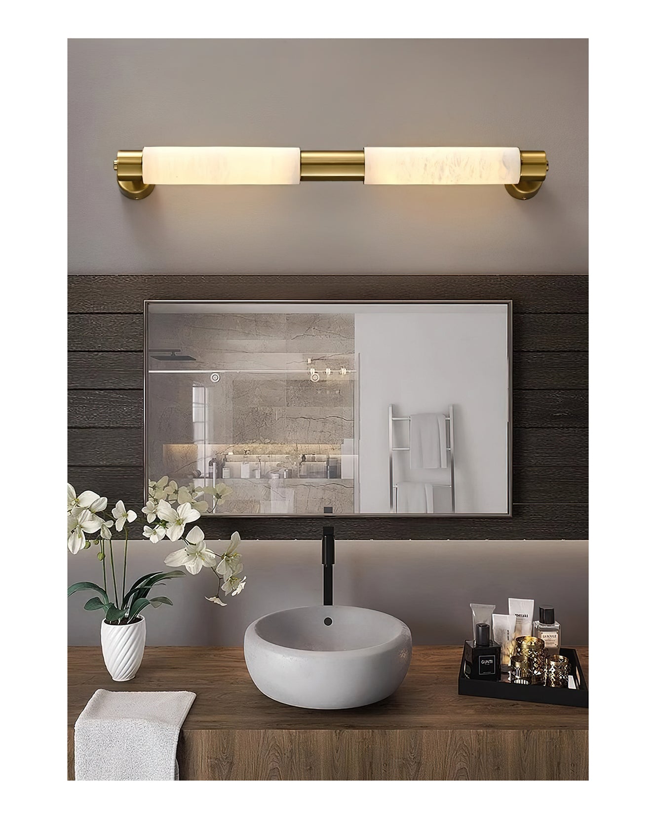 Cicero Alabaster Wall Lamp