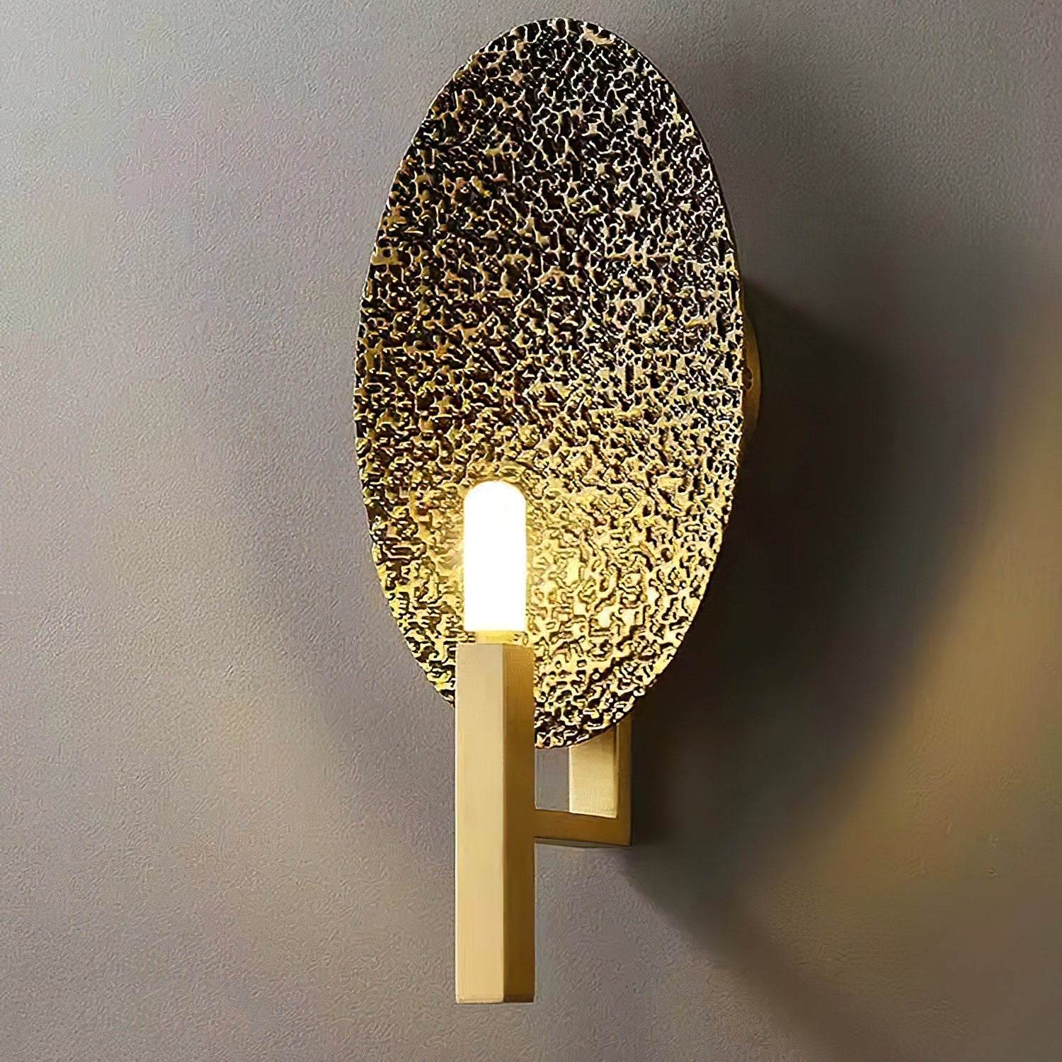 Dia Wall Light