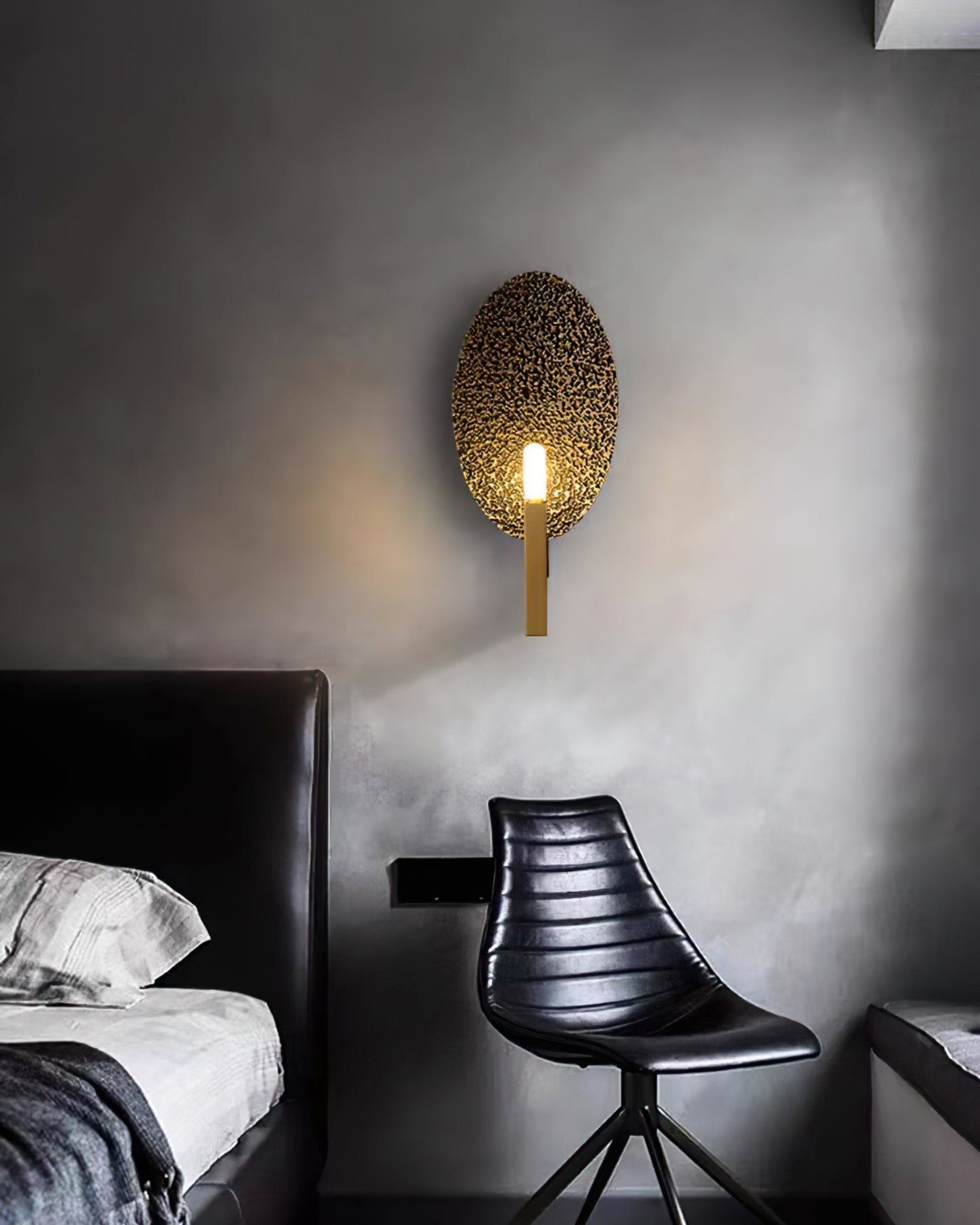 Dia Wall Light