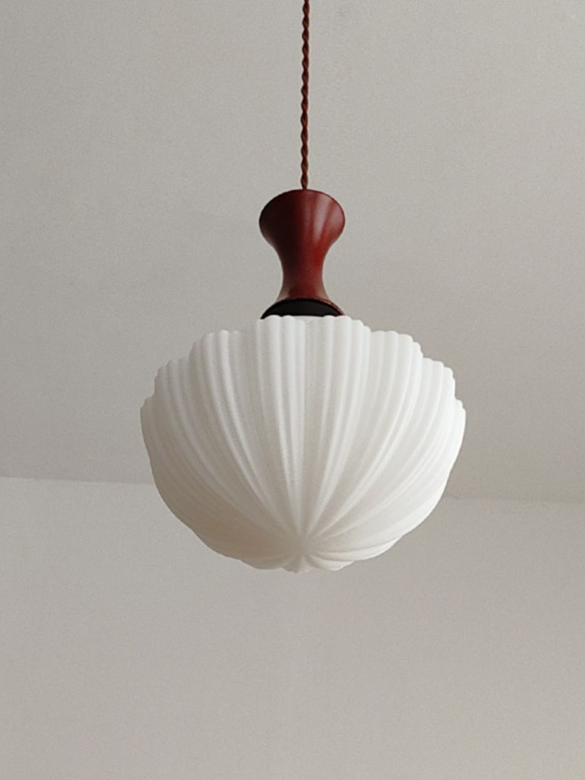 Dutchess Pendant Light