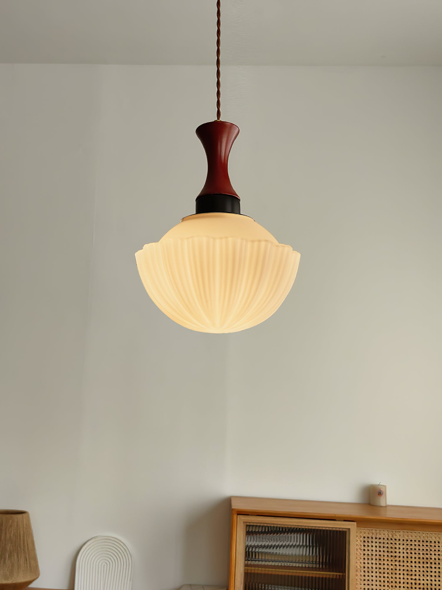 Dutchess Pendant Light