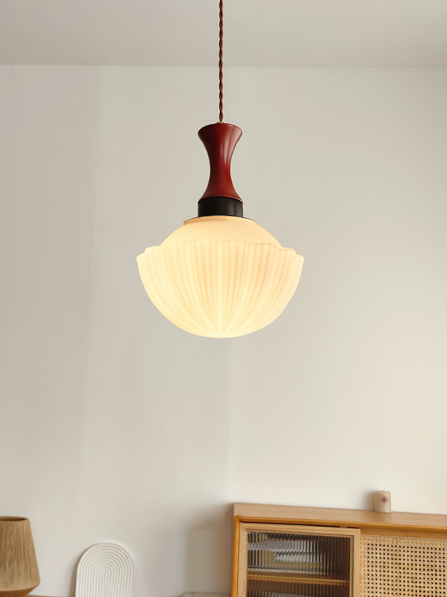 Dutchess Pendant Light