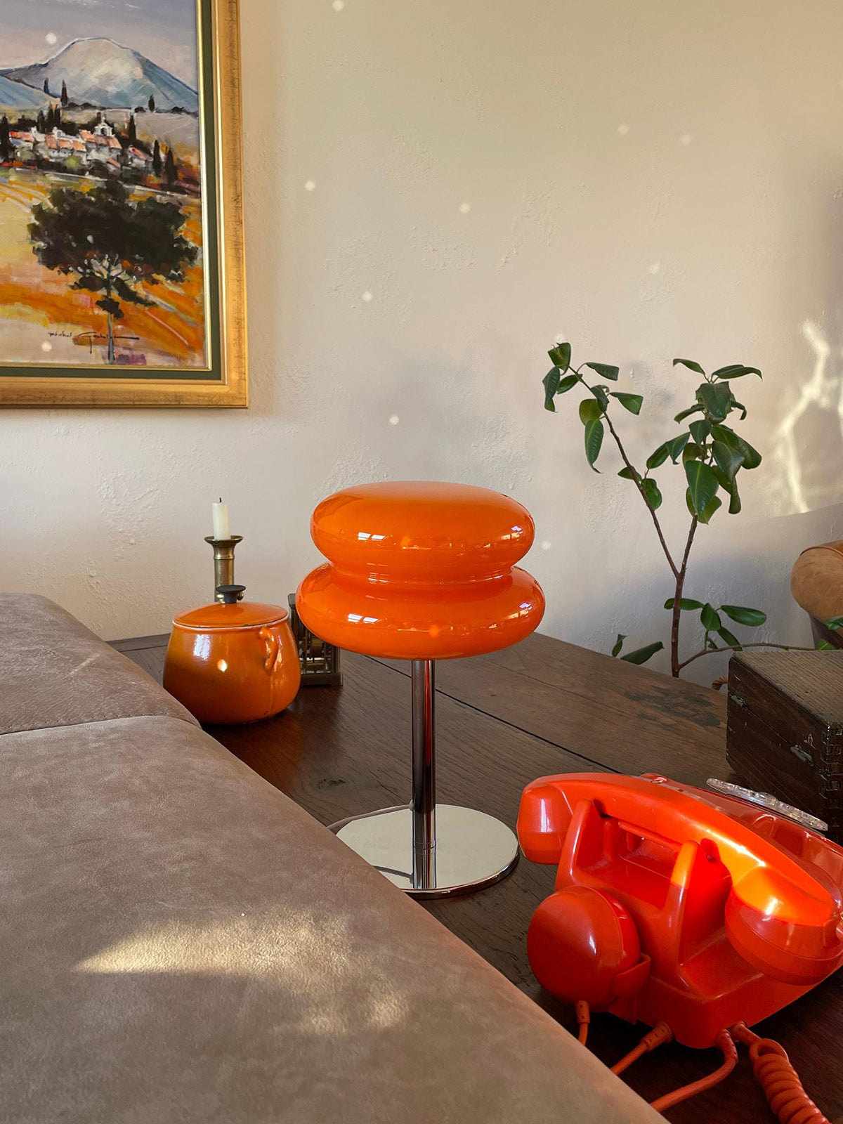 Hecho Vinen Table Lamp