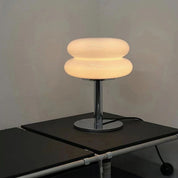 Hecho Vinen Table Lamp