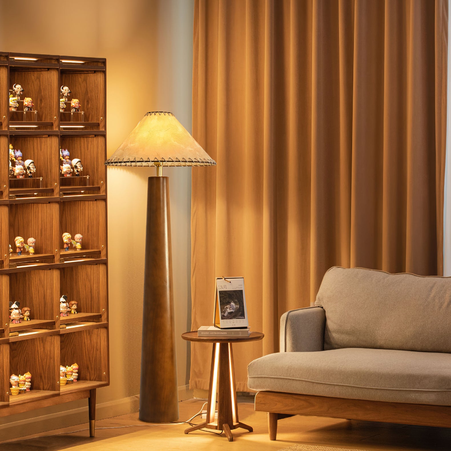 Kibo Wood Floor Lamp