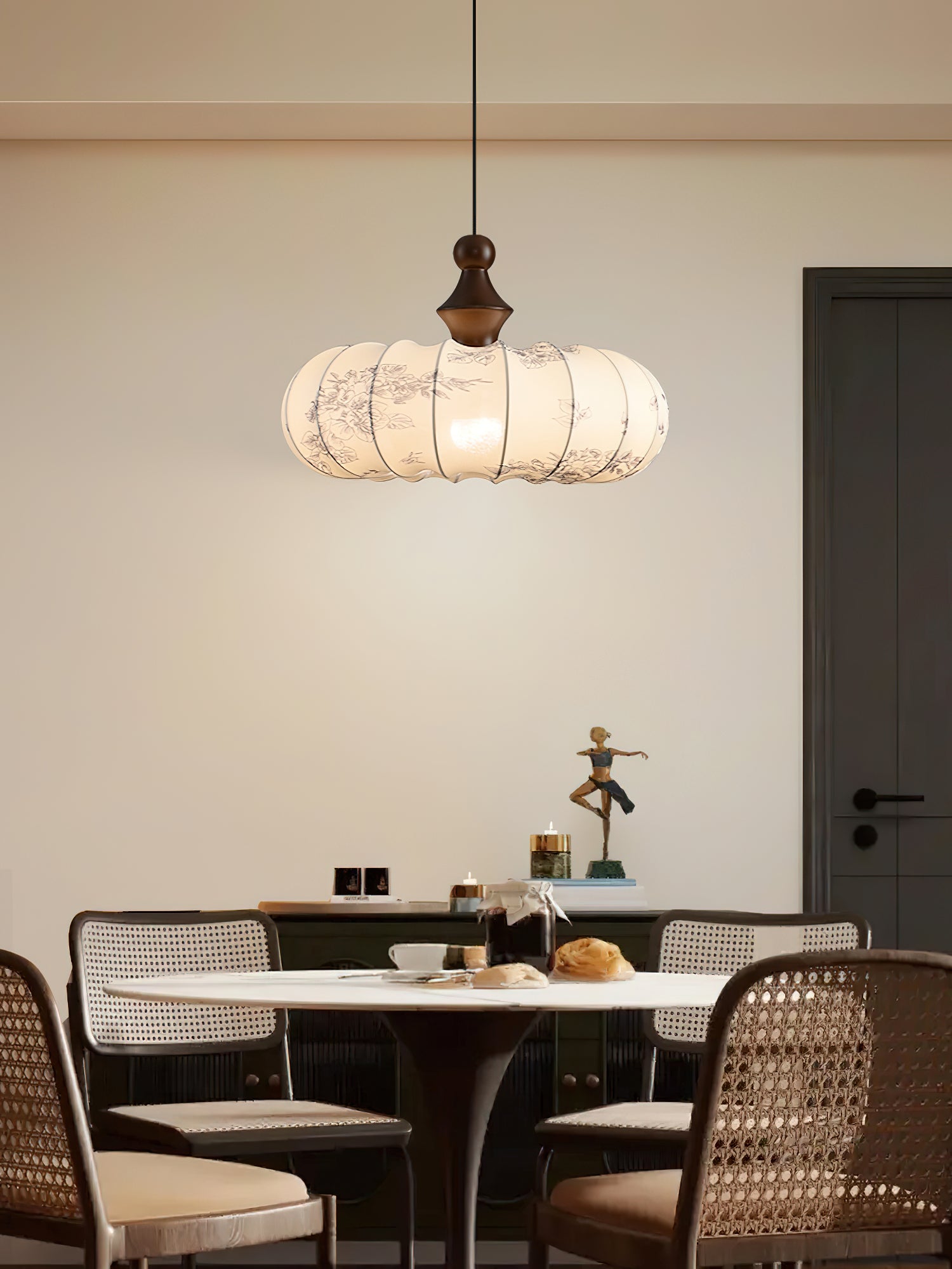 Luvia Pendant Light
