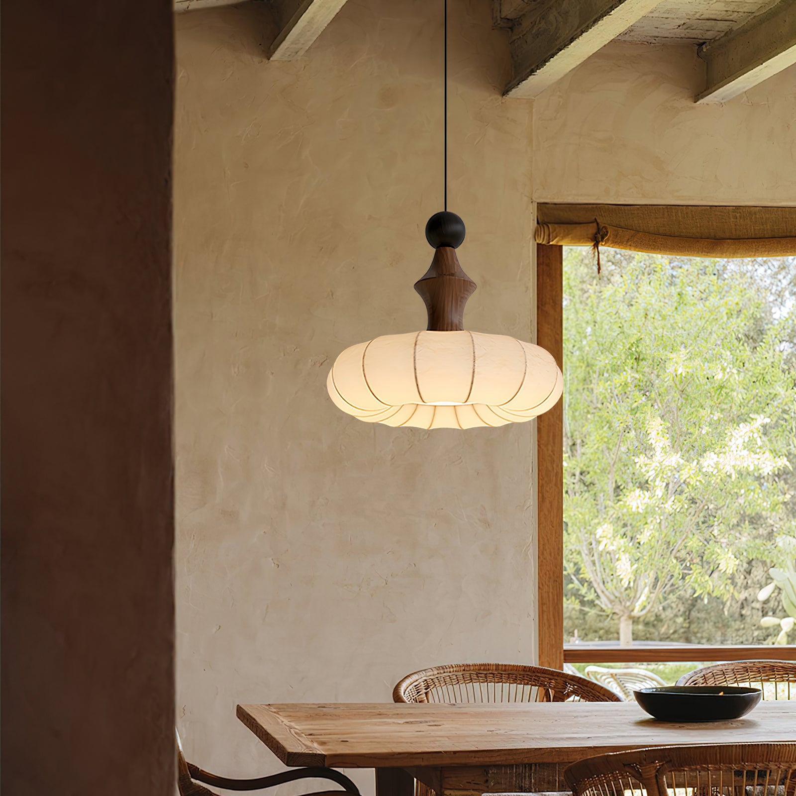 Luvia Pendant Light