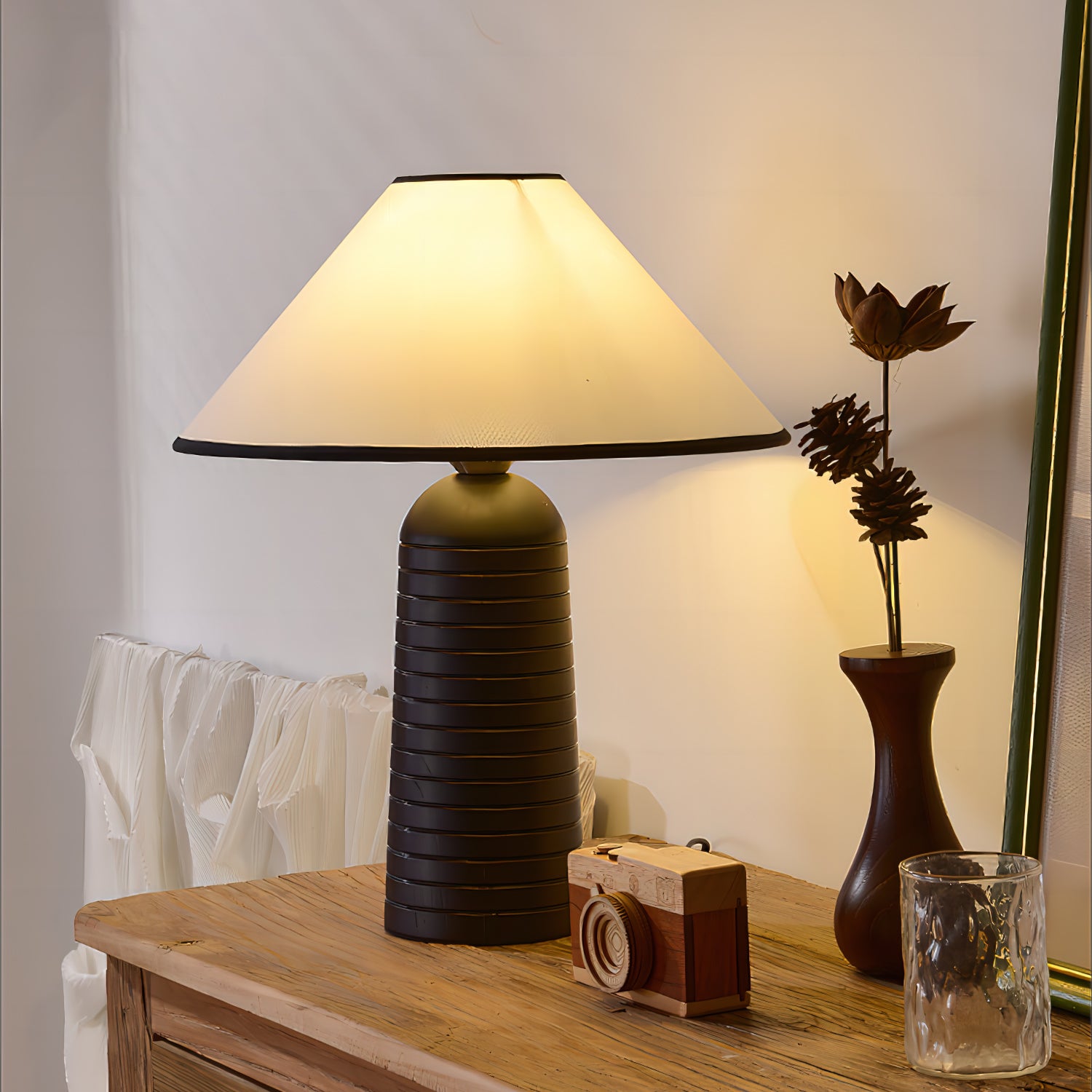 Palisades Table Lamp