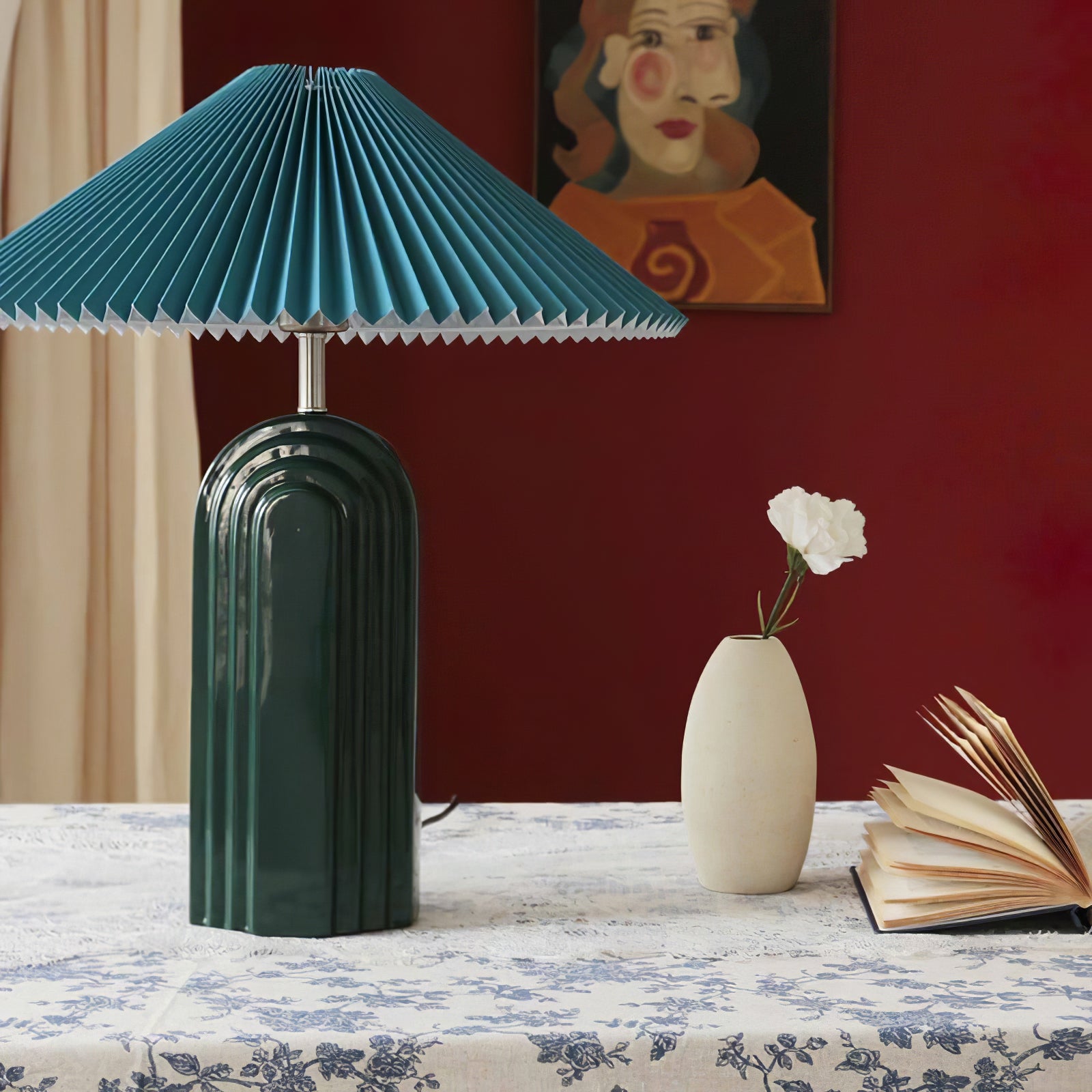 Ripple Pleated Table Light