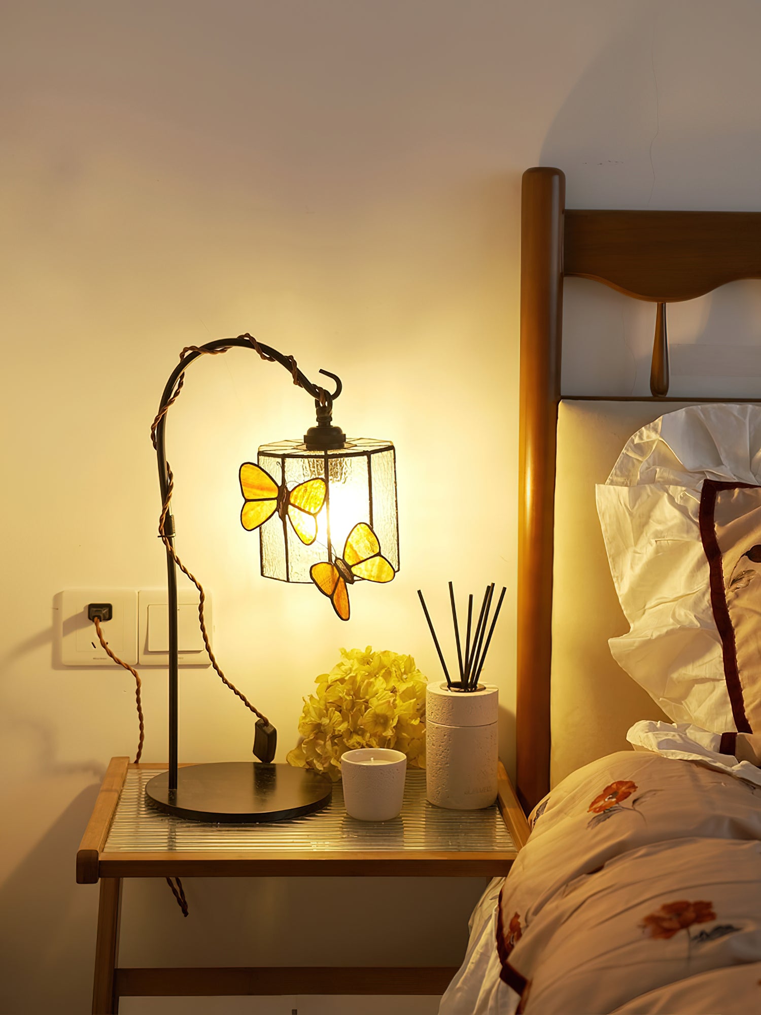 Tiffany Glass Butterfly Table Lamp