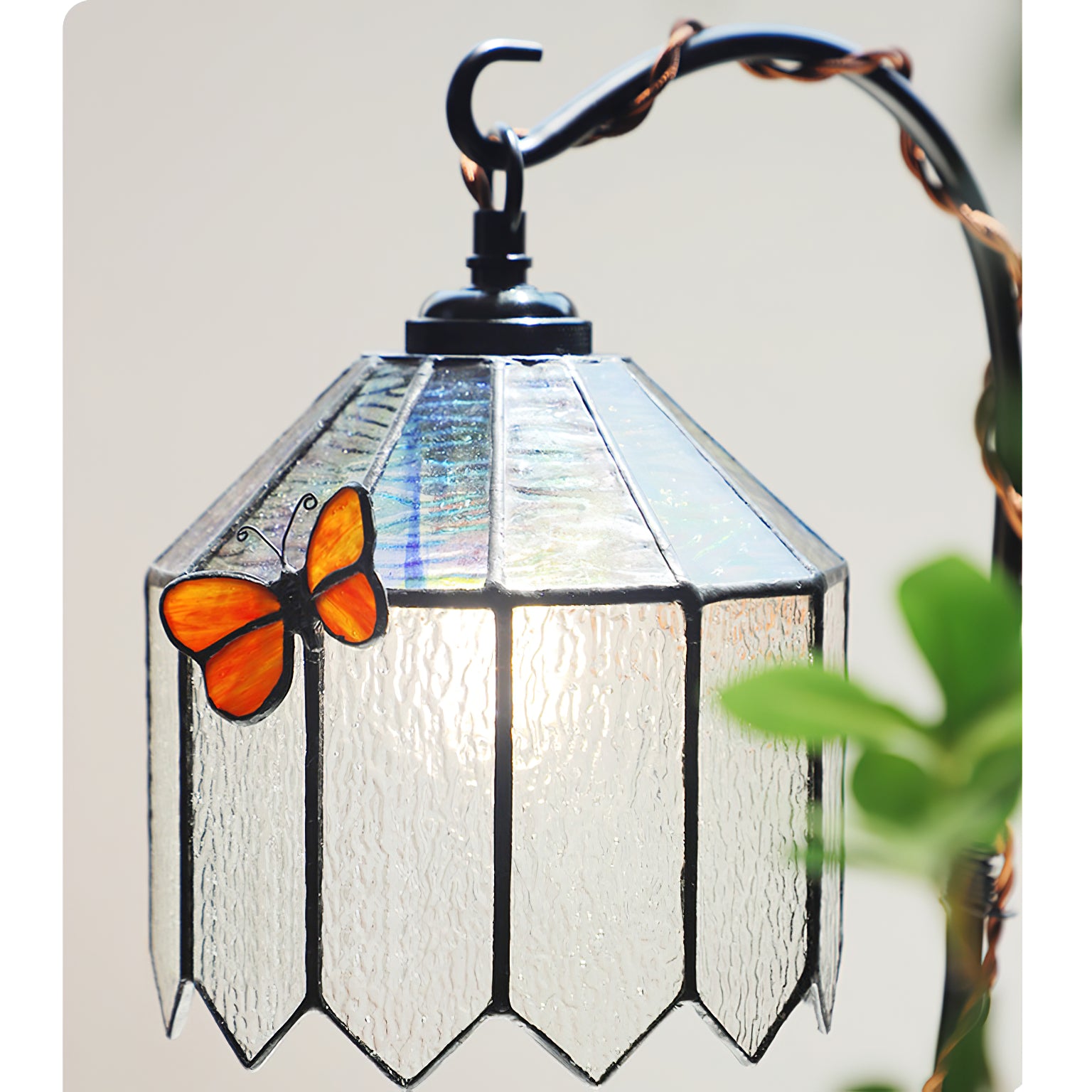 Tiffany Glass Butterfly Table Lamp