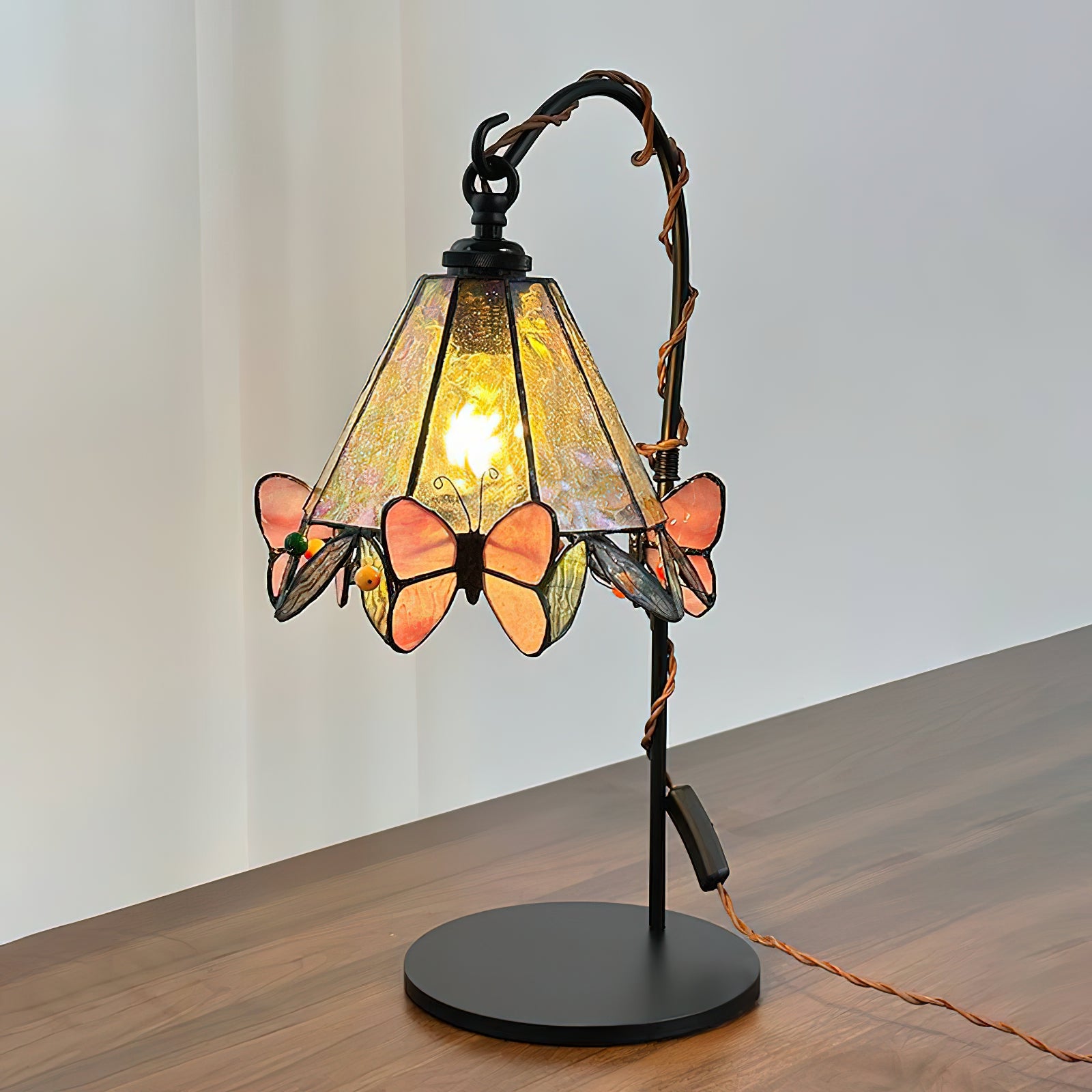 Tiffany Glass Butterfly Table Lamp