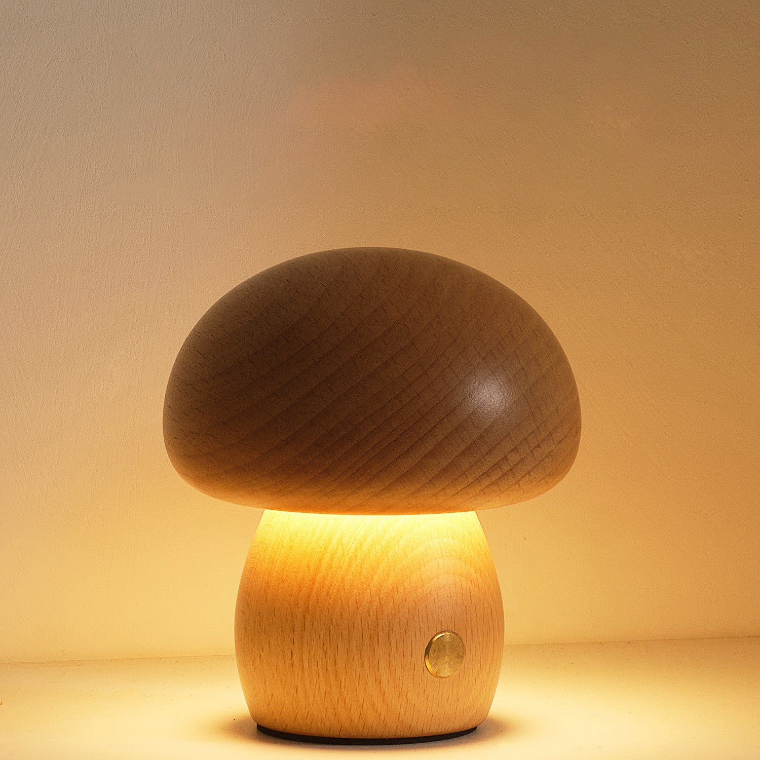 Wooden Mushroom Table Lamp (Built-in Battery)