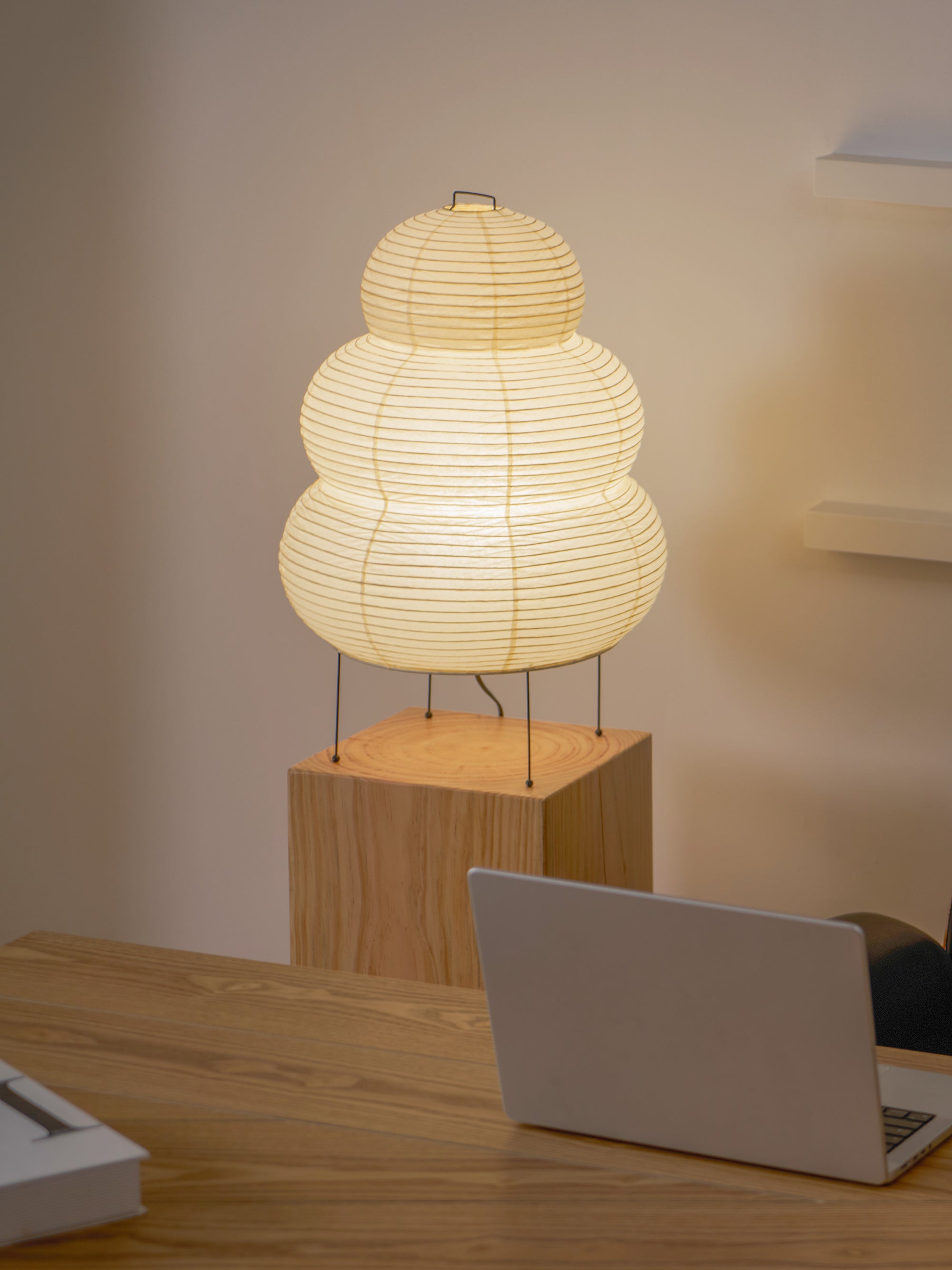 Akari Lantern Table Lamp