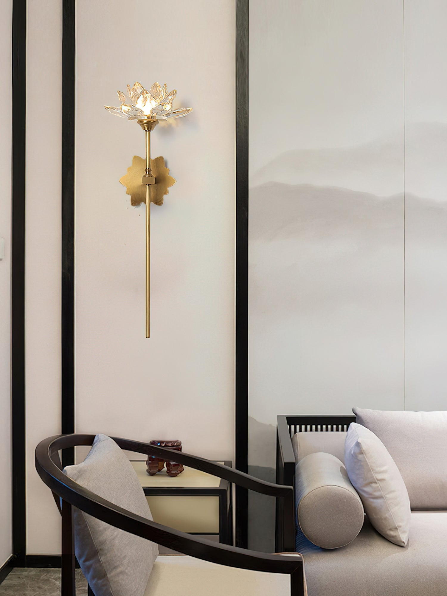 Alberto Lotus Wall Lamp