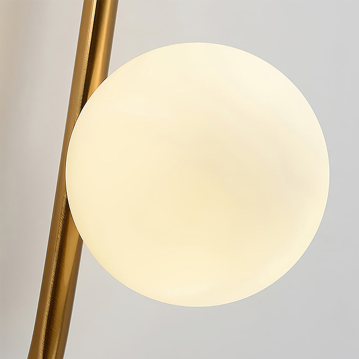Buch Wall Lamp