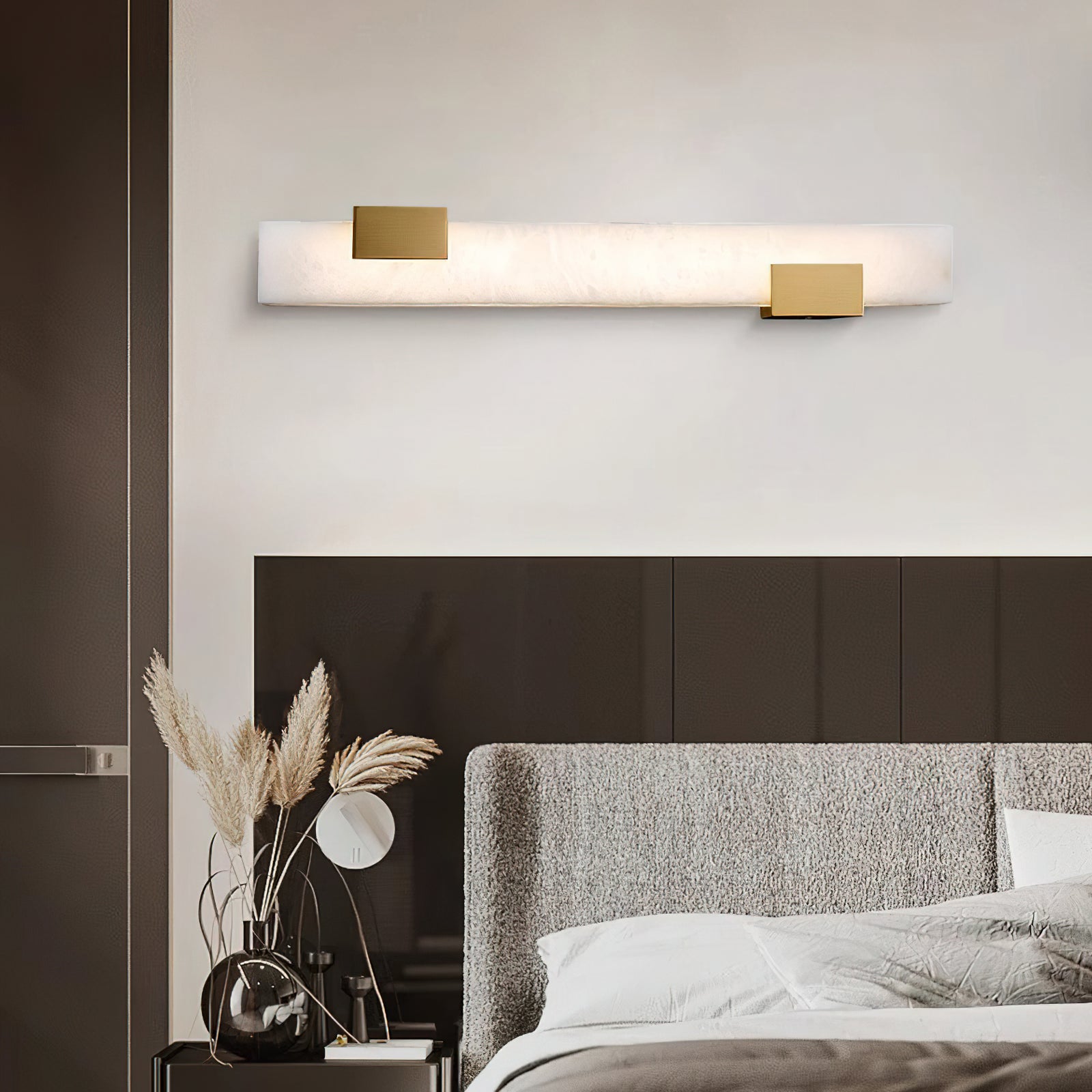 Cary Alabaster Wall Lamp