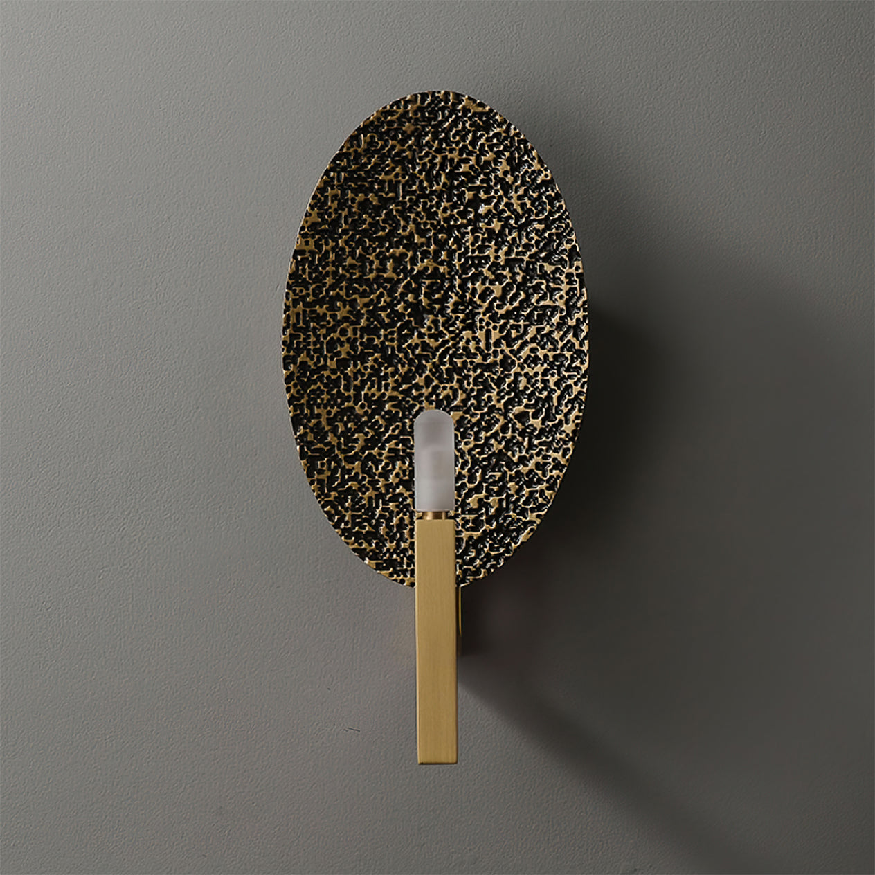Dia Wall Light