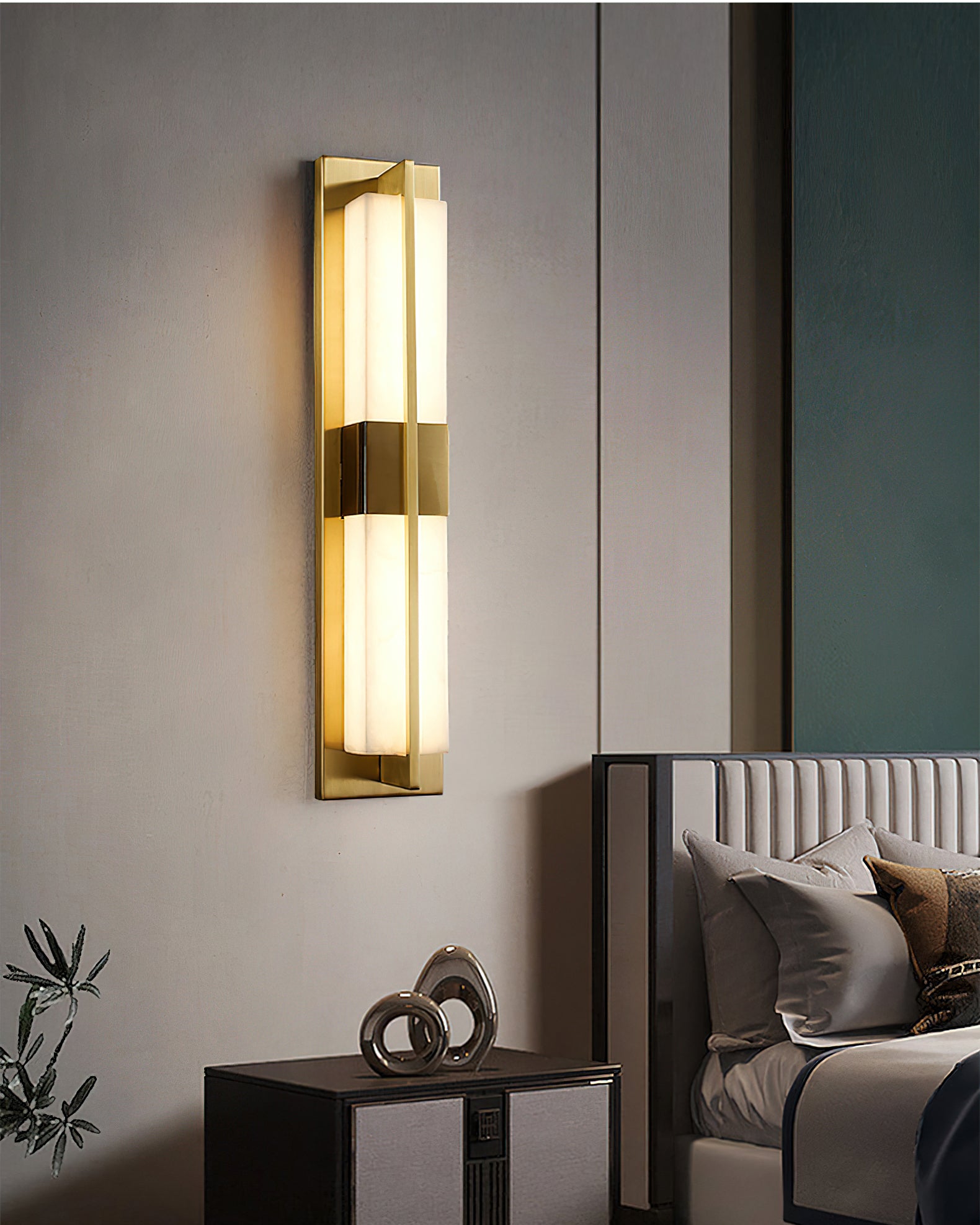 Fugit Alabaster Wall Lamp
