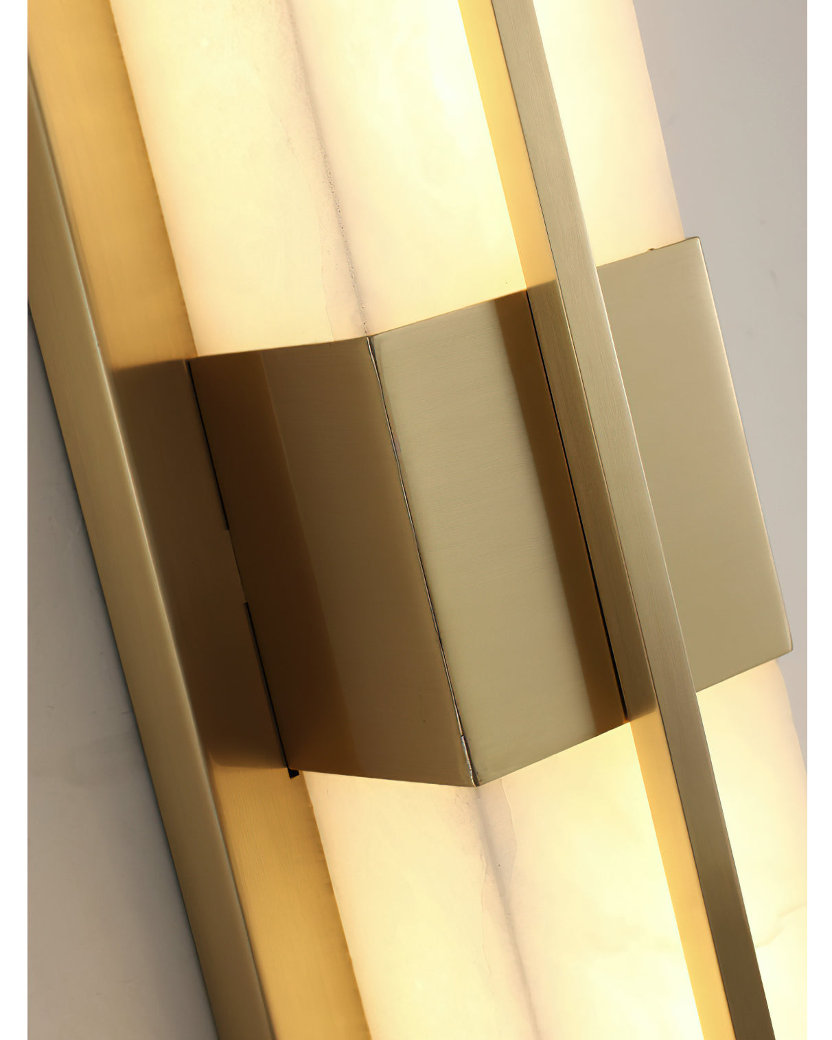 Fugit Alabaster Wall Lamp