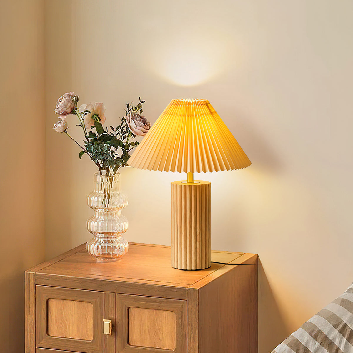 Lampe de Table Nora · Éclairage avec Abat-jour en Tissu