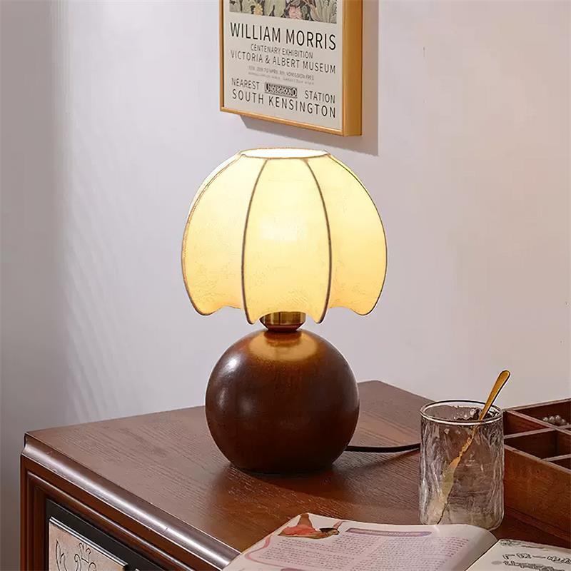 Peonies Table Light