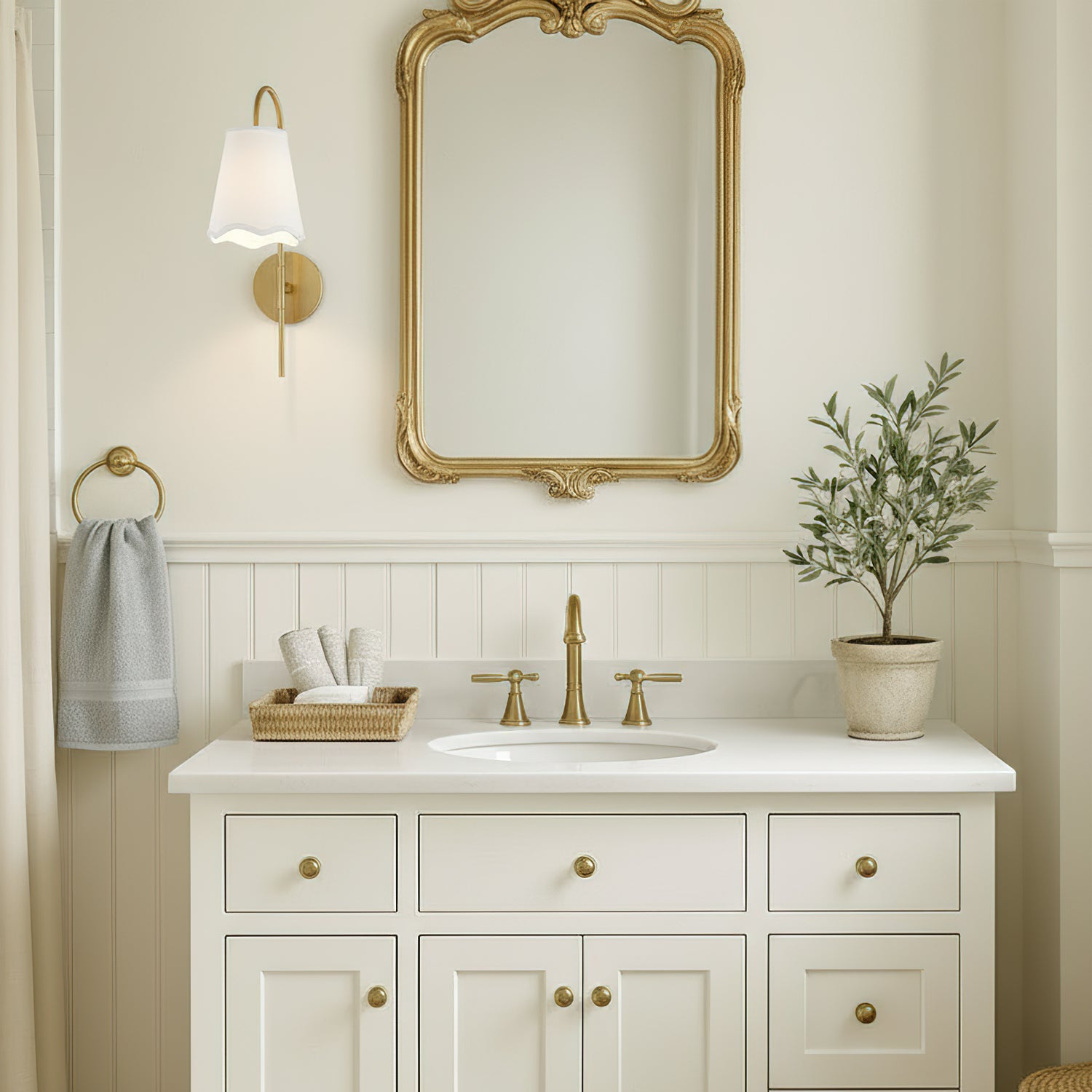 Scoop Wall Light