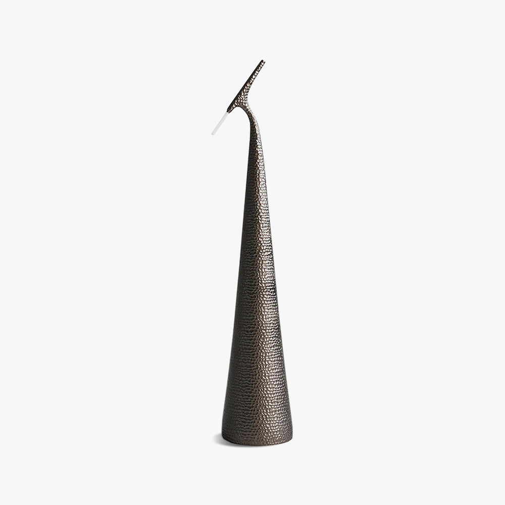 Snake_Cone_Floor_Lamp_1.jpg
