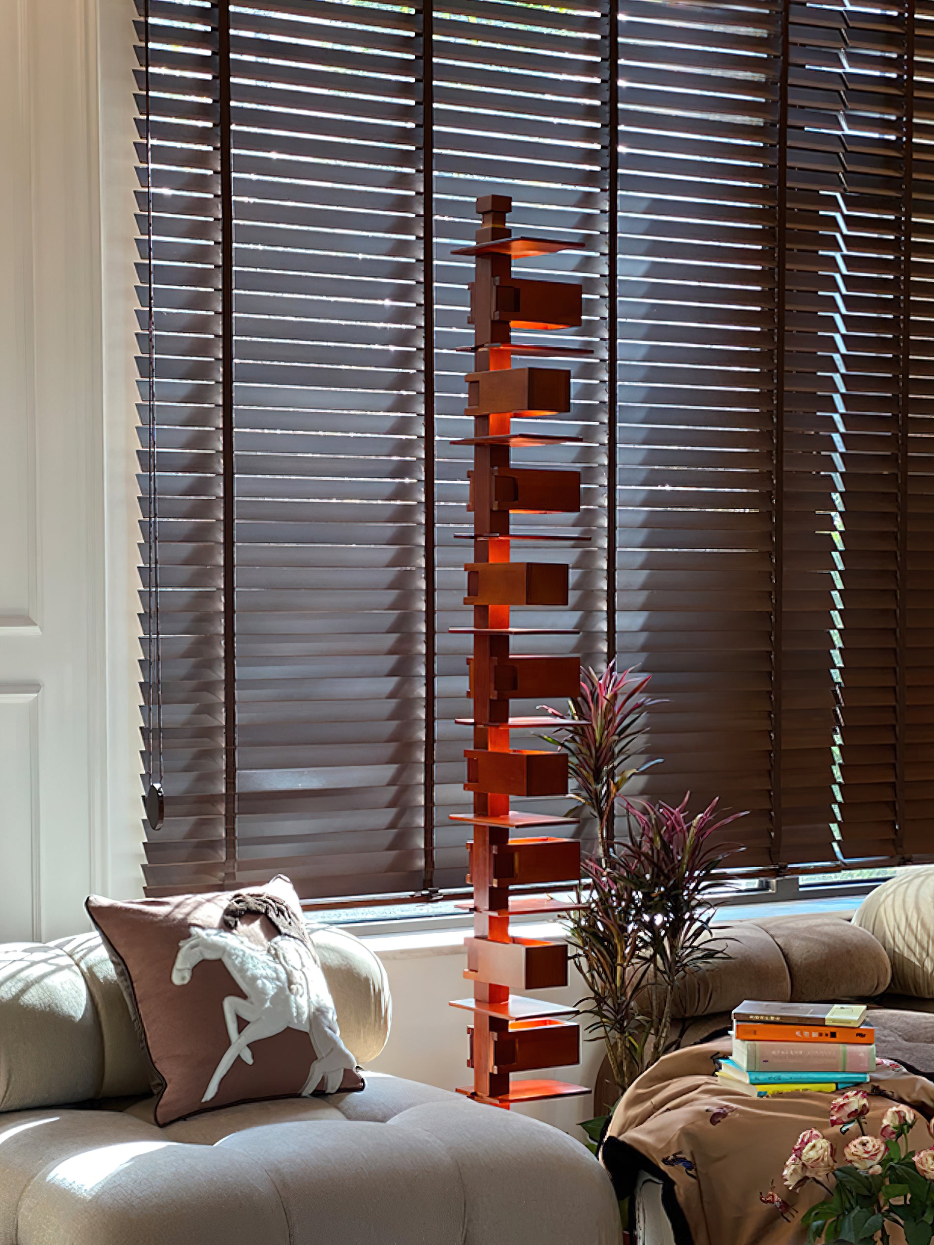 Tavin Floor Lamp