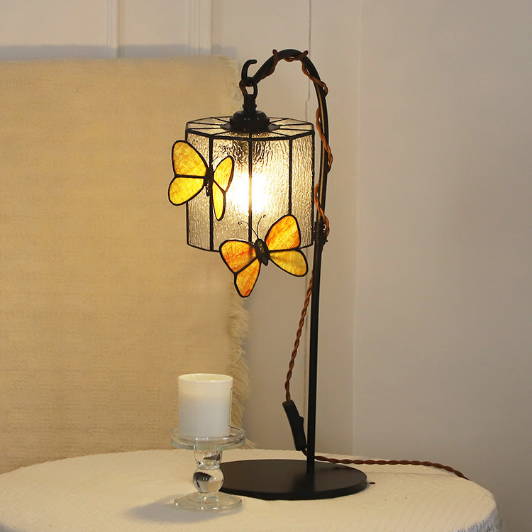 Tiffany Glass Butterfly Table Lamp