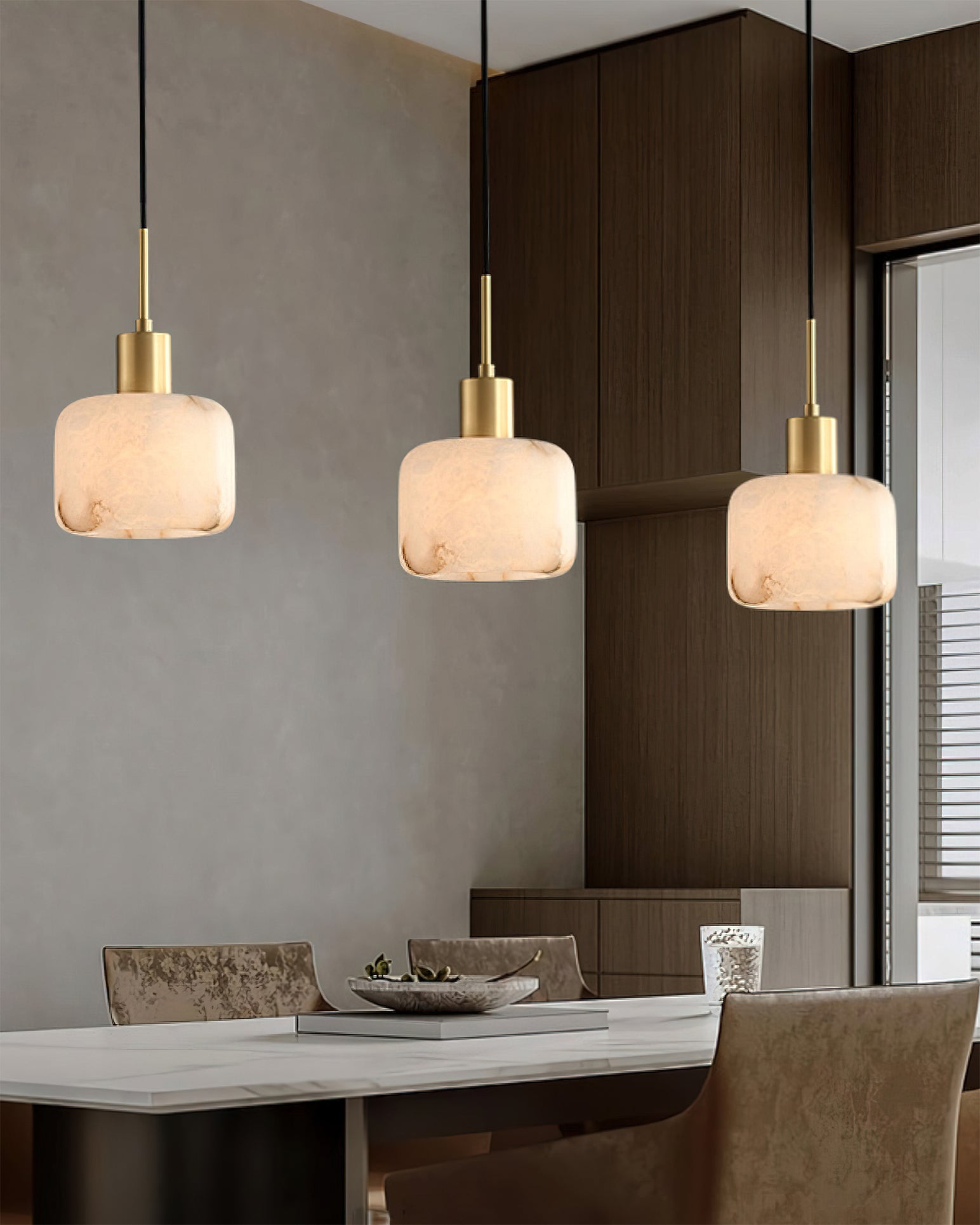 Velia Alabaster Pendant Light